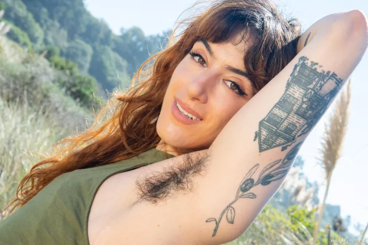 Super dark and fluffy :-) by thecockteautwink