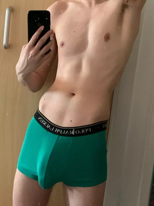 Thanks for letting me borrow some boxers bro ;) by Bulgedlad