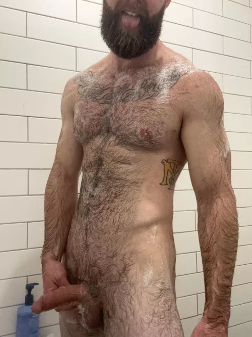 Who’s got my back? by boozeman1990