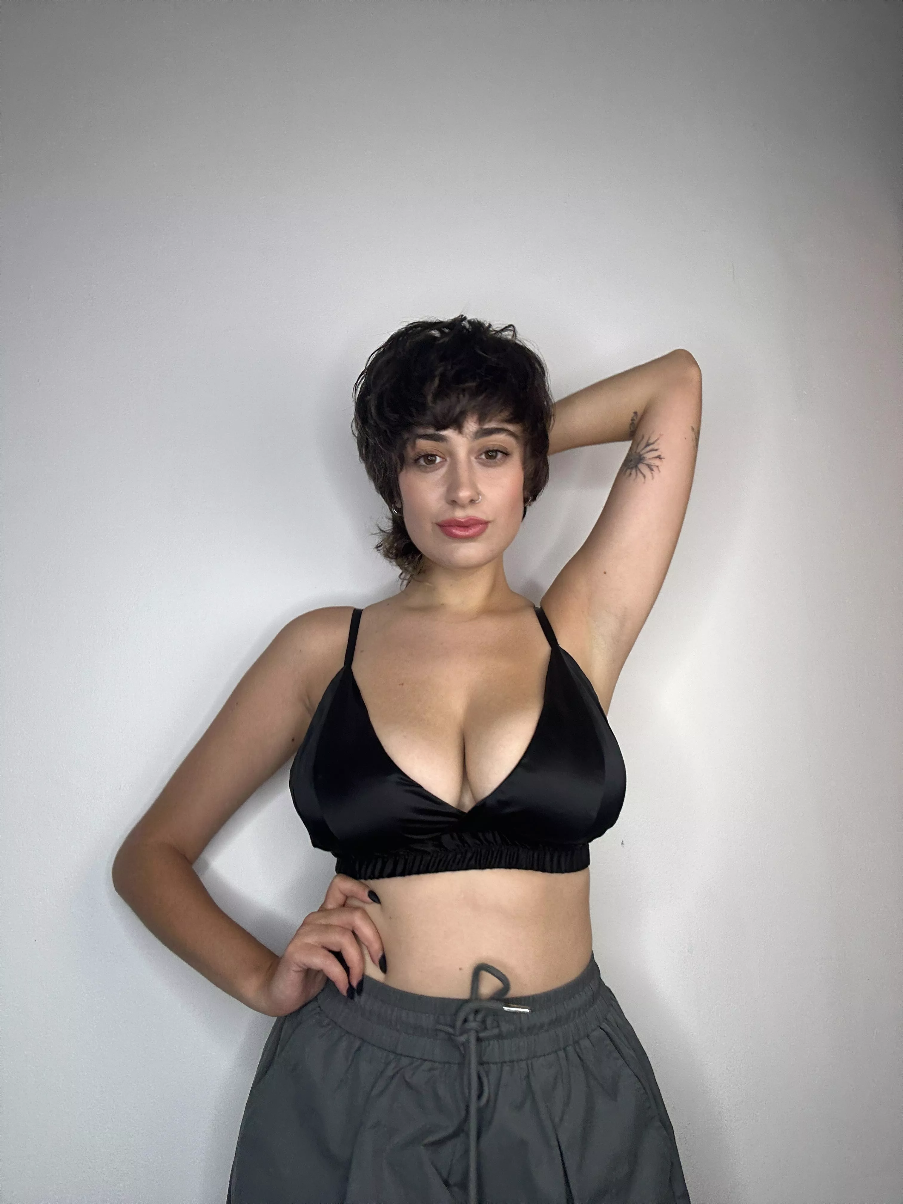 Would you lick my armpits after I go to the gym? posted by AbbiButterfly