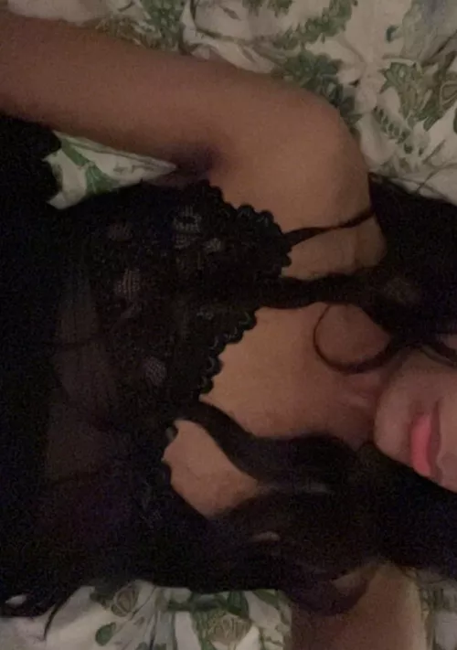 22 fem, jerk off while wearing white socks for me 🤍 snap: yuh2120 by zanev191