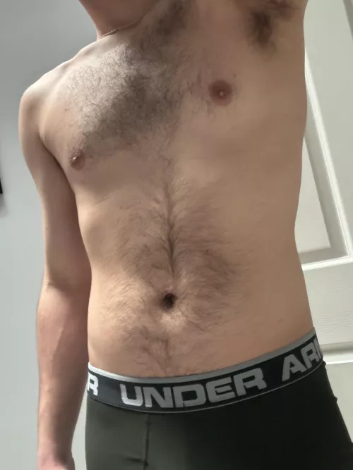 22 year old with some decent chest hair…at least I think it’s a decent amount. Let me know in the comments ⬇️ by cunkown4