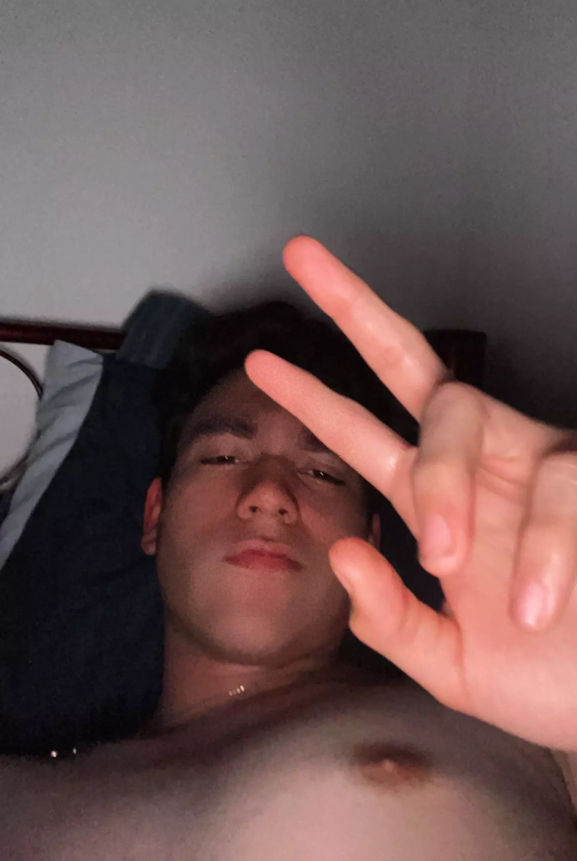 22masc naked and horny snap: whoishum posted by meboyhorn