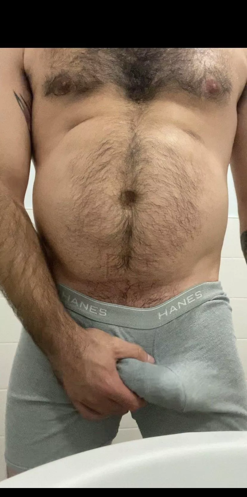 (42) I'm horny polish daddy like man. Daddy looking for little girl 😏 posted by lukaskawka3663