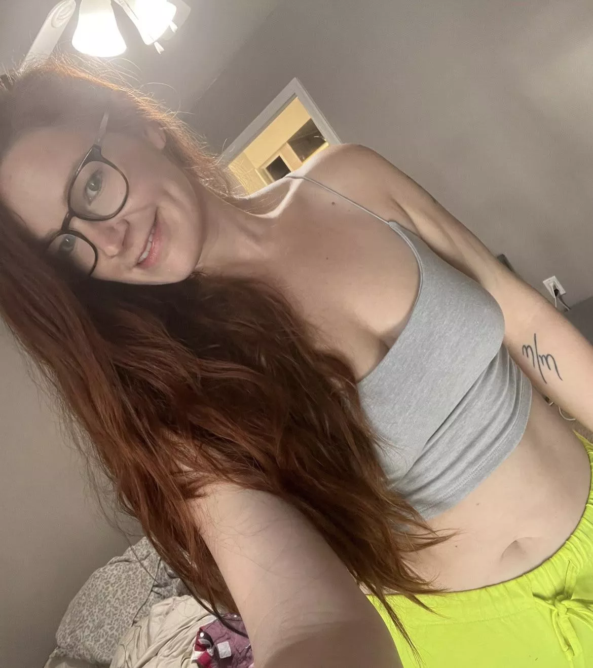 A comfy crop top makes great pajamas! Sweet dreams all😴💤 posted by wild_eagerness22