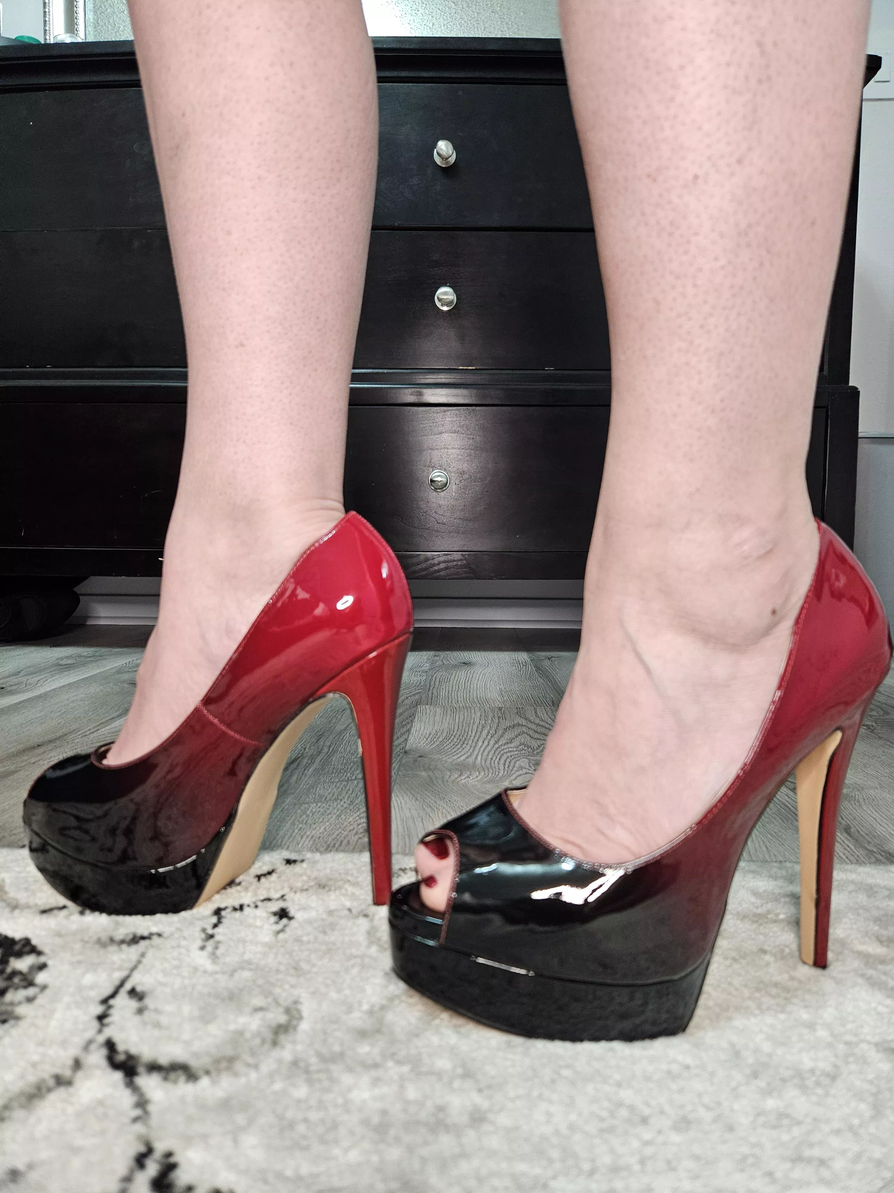 A favorite posted by Foot_Milf