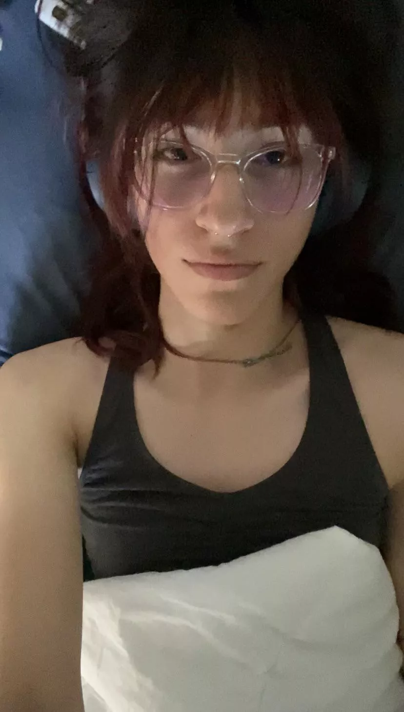 chillin in bed :P posted by yourlocalbottomboi