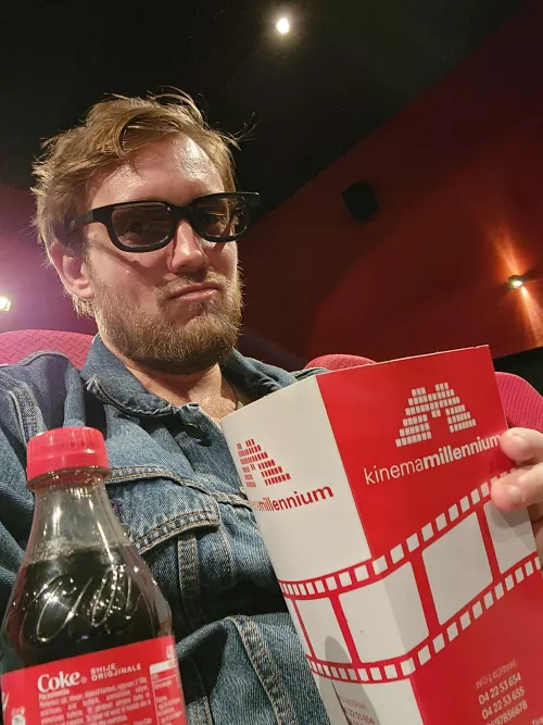 Cinema ? I watched a very deep and spiritual movie... Kong and Godzilla... by LongJohnDeacon