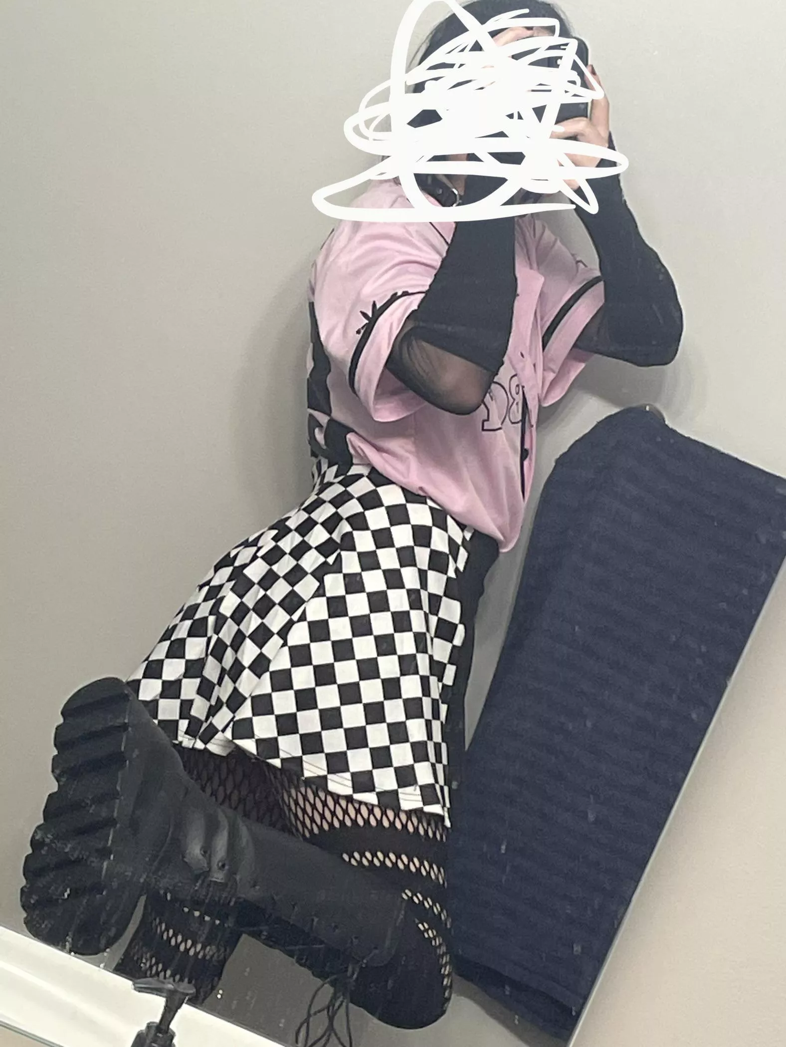 First Post :3 posted by Bas1l1x