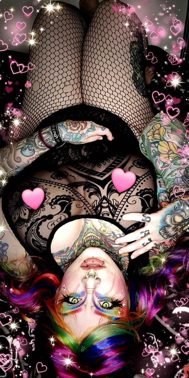 I'm a pretty rainbow 🥰 posted by SpicyDeathBySkittles