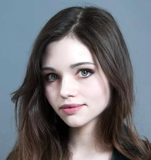 India Eisley by qwer5r