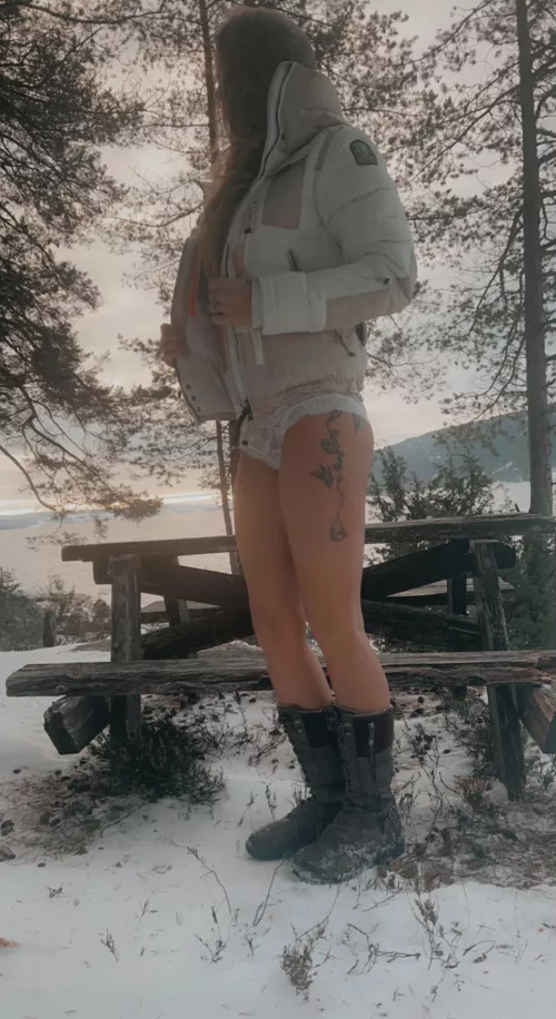 It's damn cold out here... by DufflesMP4