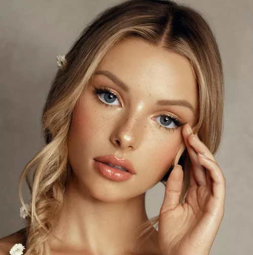 Madi Teeuws by qwer5r