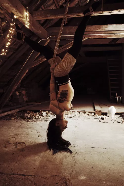 minimalistic tie by semenawa