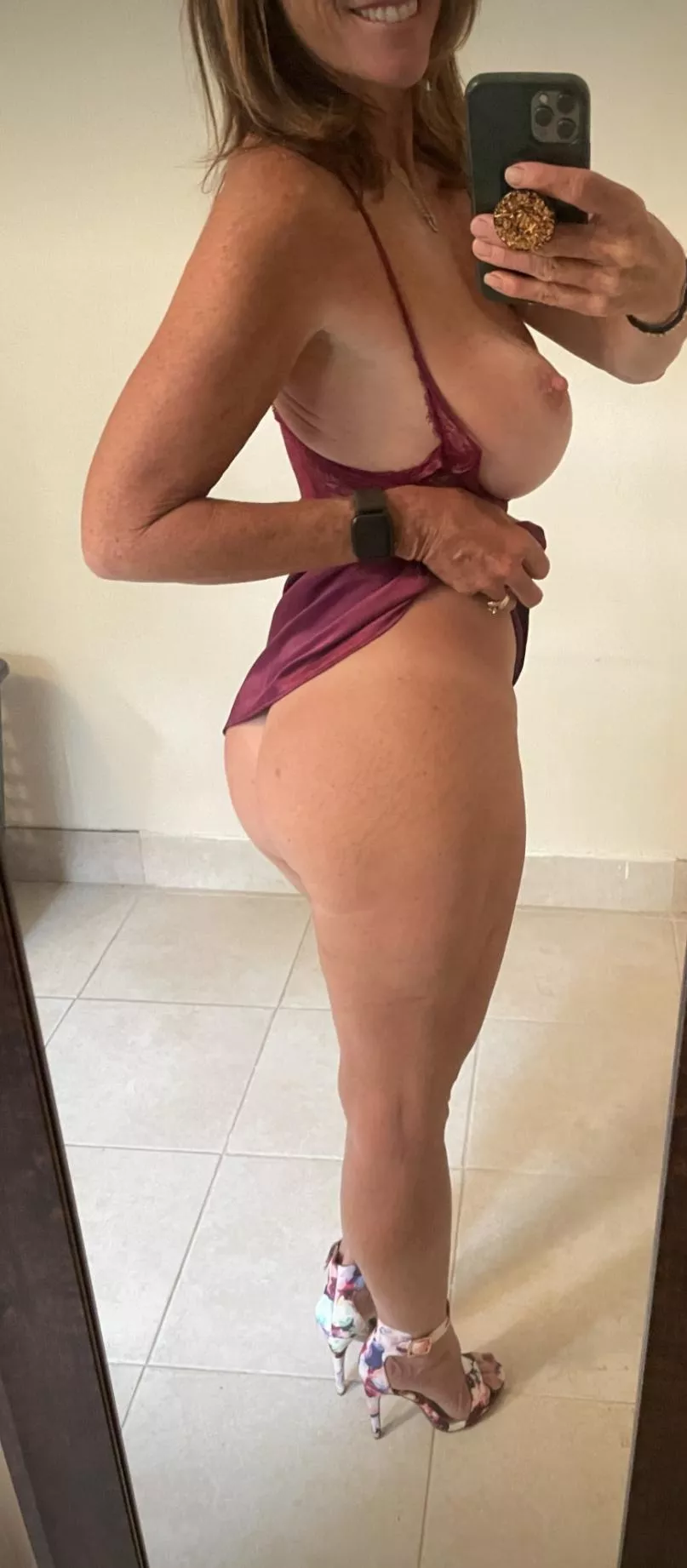 Mirror posted by shuli8