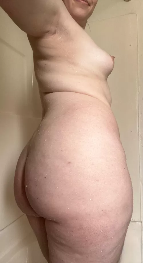 nothing better than a nice, hot shower by BedroomBody