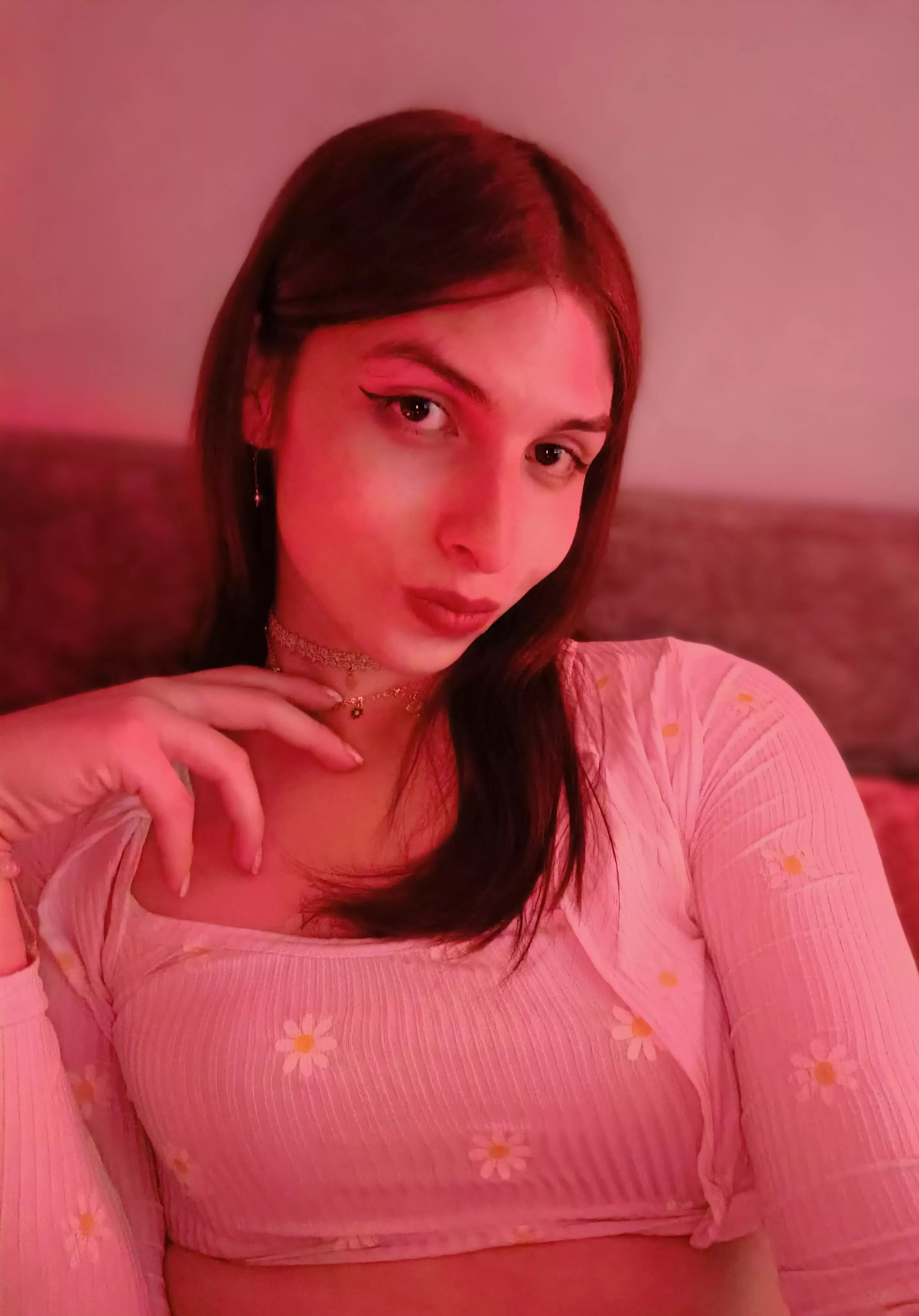 Red light ❤️ posted by Cute_Monica