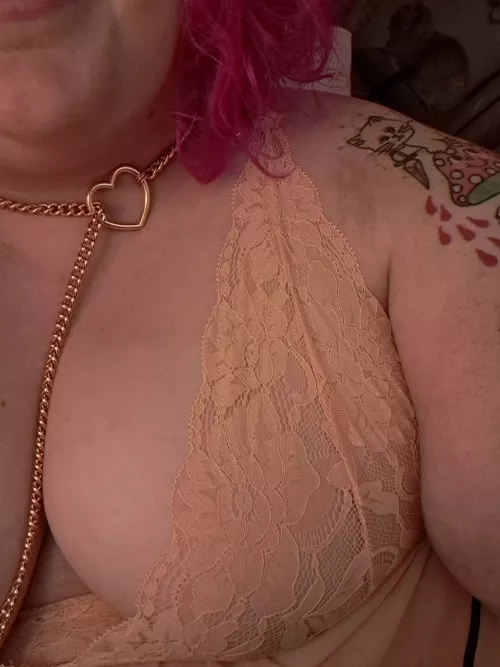 This kinky sub (me 😇) is feeling needy, cum to my dm's by Intelligent_Win4765