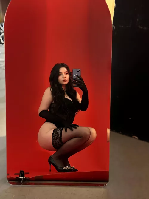 U will not forget wild sex on the back sit of your car when I wear this stockings by Sashatasty