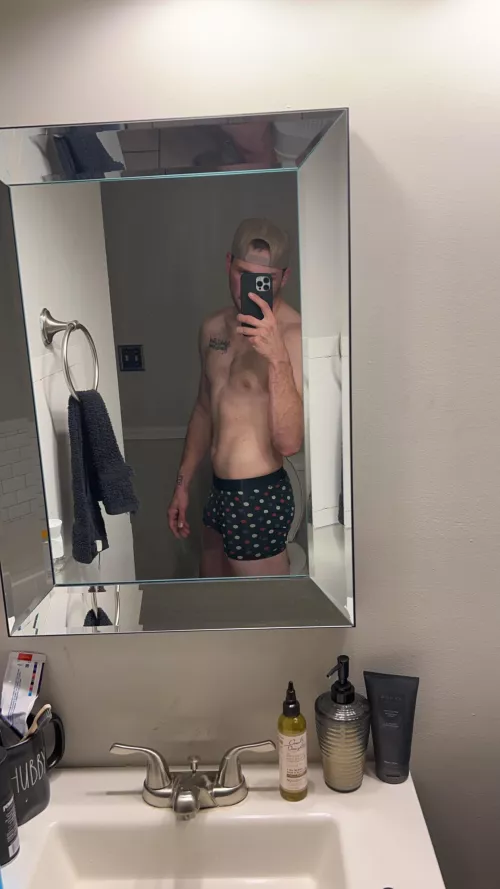 Young blue collar dilf by Yungloverz