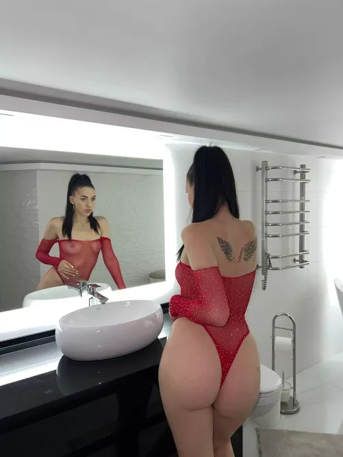 your slut is getting ready to fulfill your desires by flexible_snak3