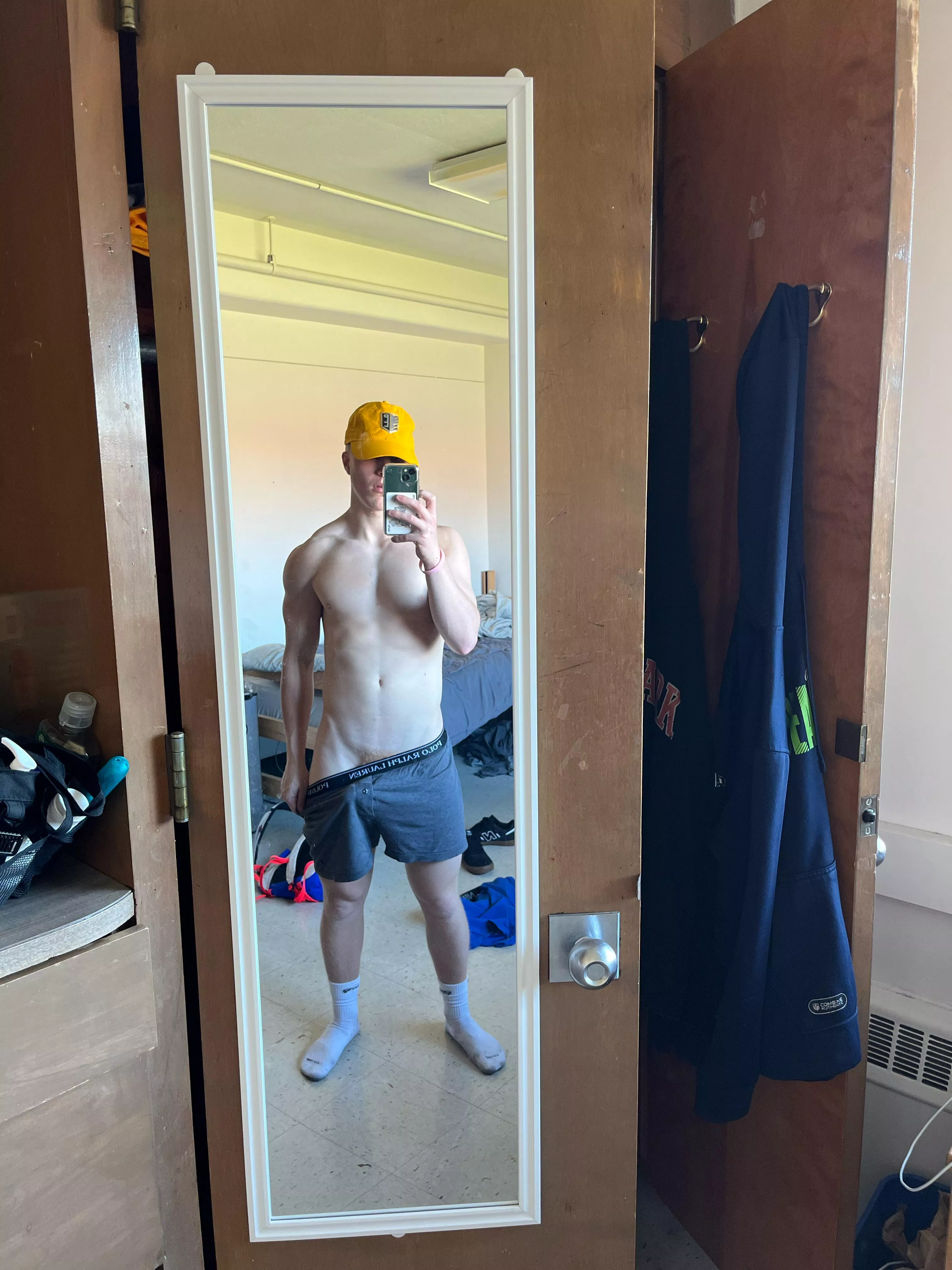 21 virgin hmu posted by LaxTwink