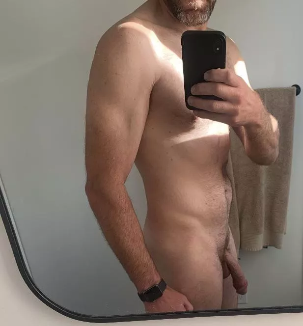 [42] 6’2 190 Staying in shape posted by Specialist-Chain-778