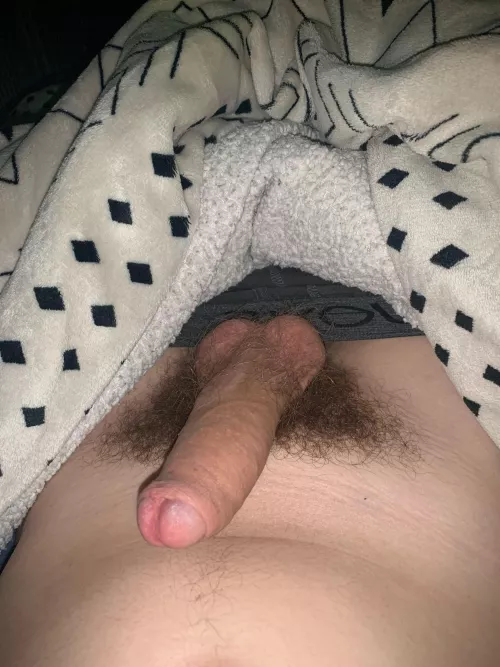 Bottoms add: Johnlog3 by Round_Ad_149