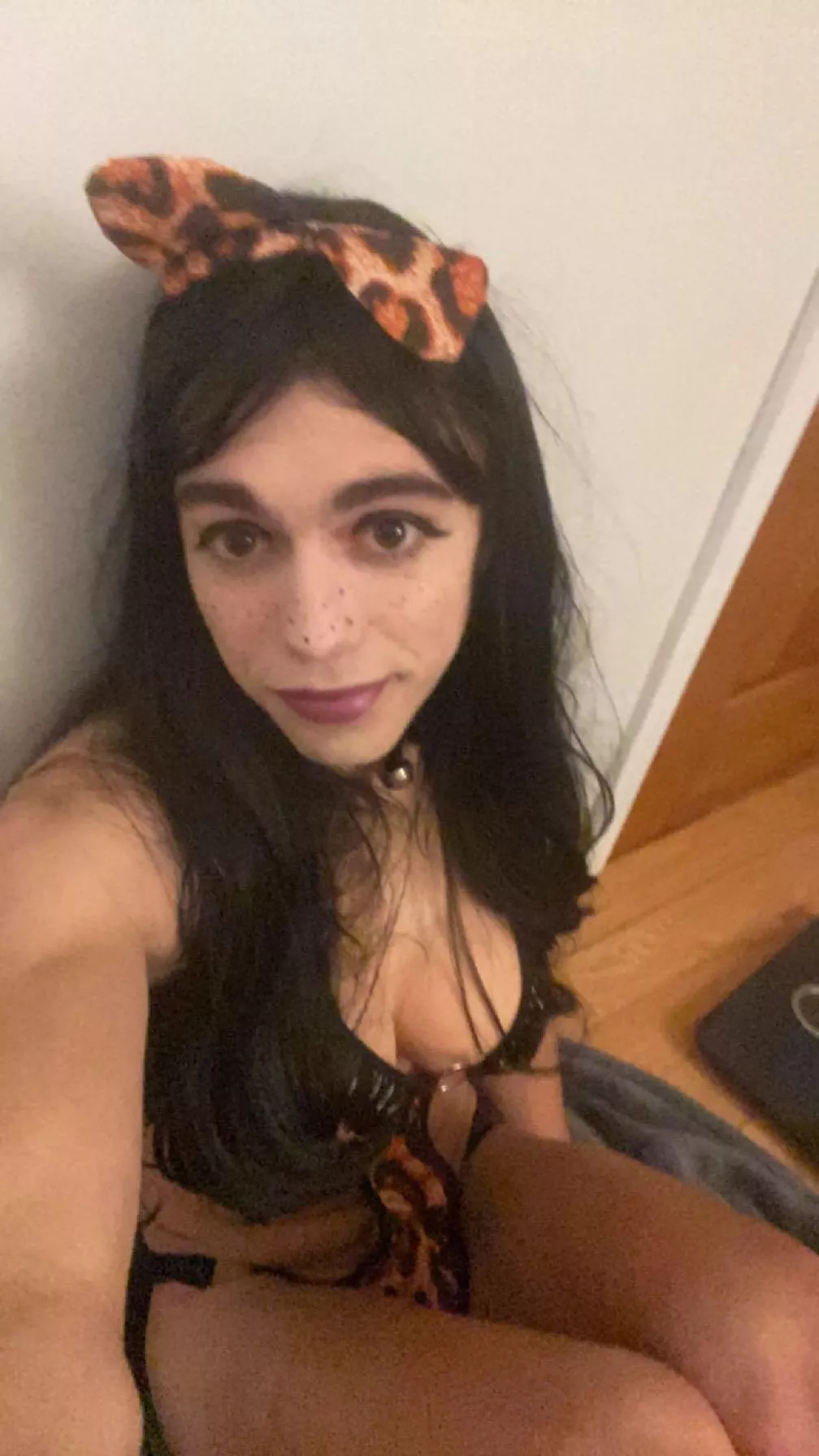 Can someone caption me🥺 posted by Dapper_Photograph_36