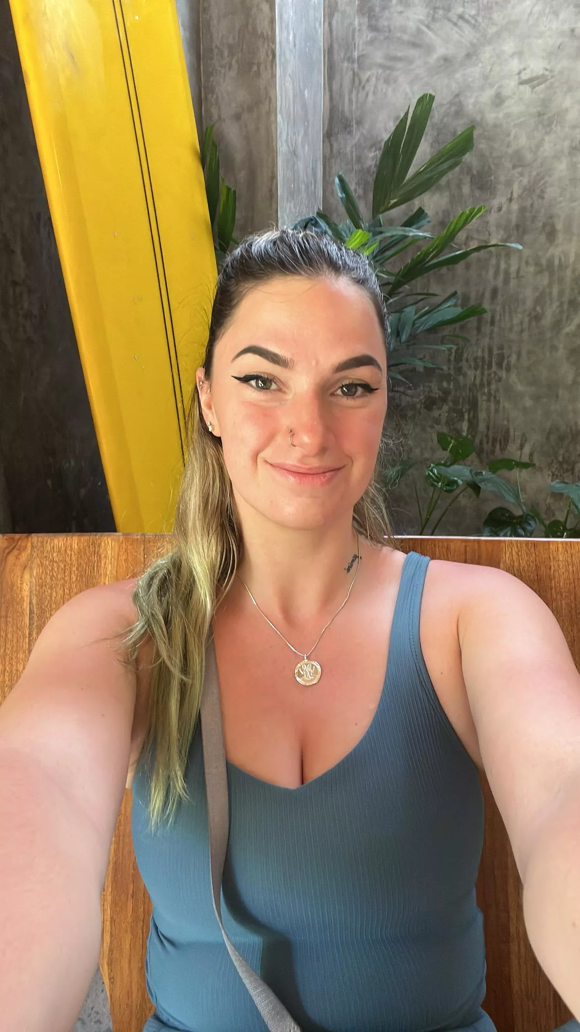 Classy vibes slay posted by hell_l0ve