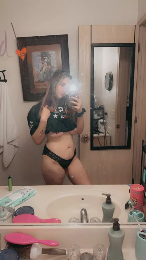 cum over while my hubby is away for business by queenbree99