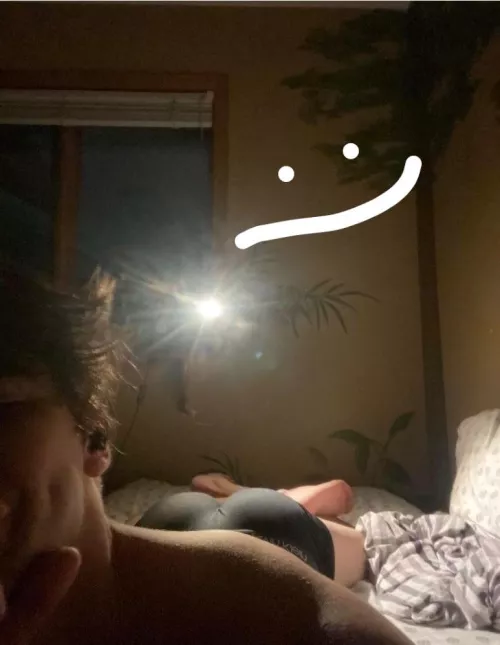 Got boys hmu with a pic 😋 by specogecko123