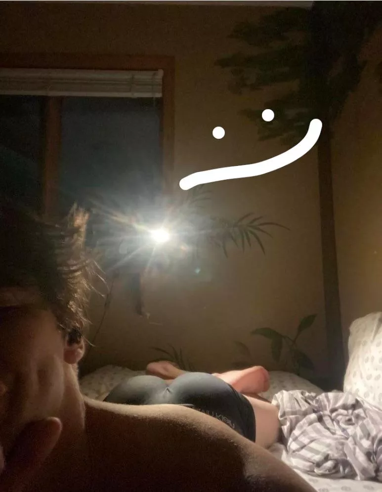 Got boys hmu with a pic 😋 posted by specogecko123