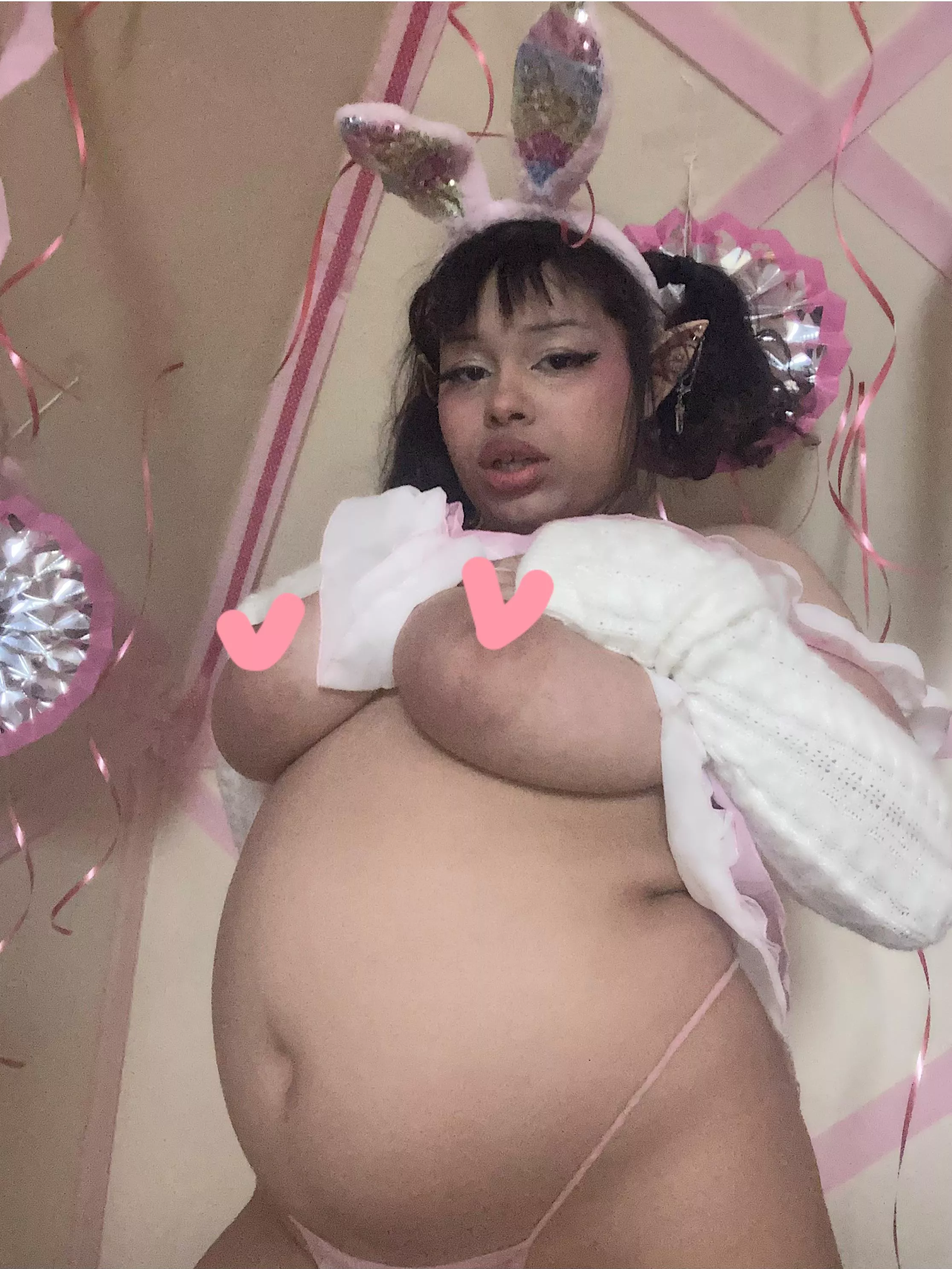 happy easter!! another entire pizza🥹🎀 posted by SweetDotingDoll