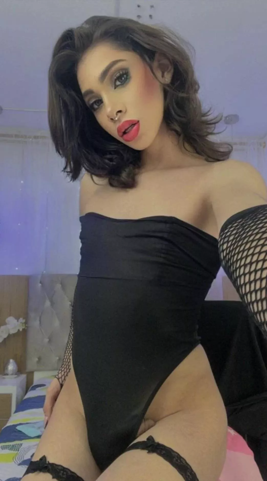 Heyyy am I cute? posted by Revolutionary36