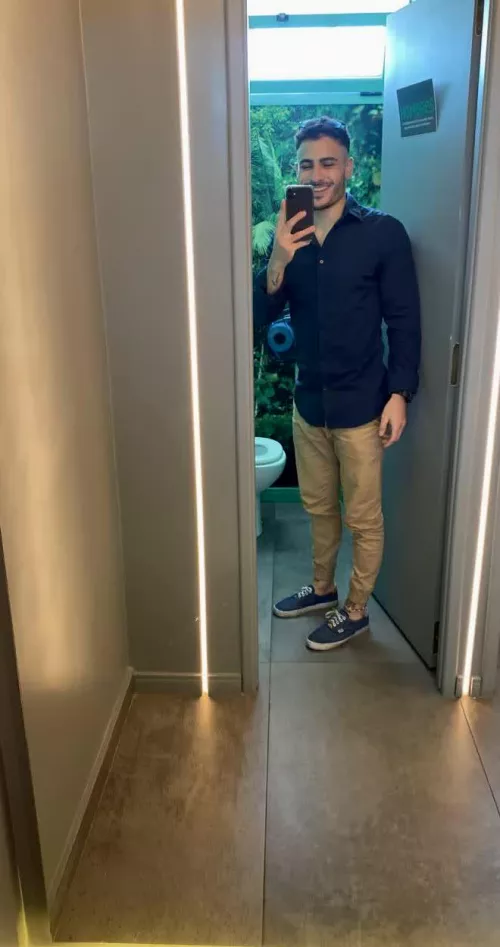 Hi brothers, wish you a nice Monday by OliverKinggxoxo