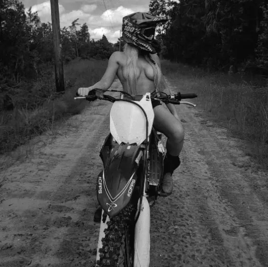 Hope your ok with a little Motor X sideboob you should see they doing 55 mph posted by limitlessmacey