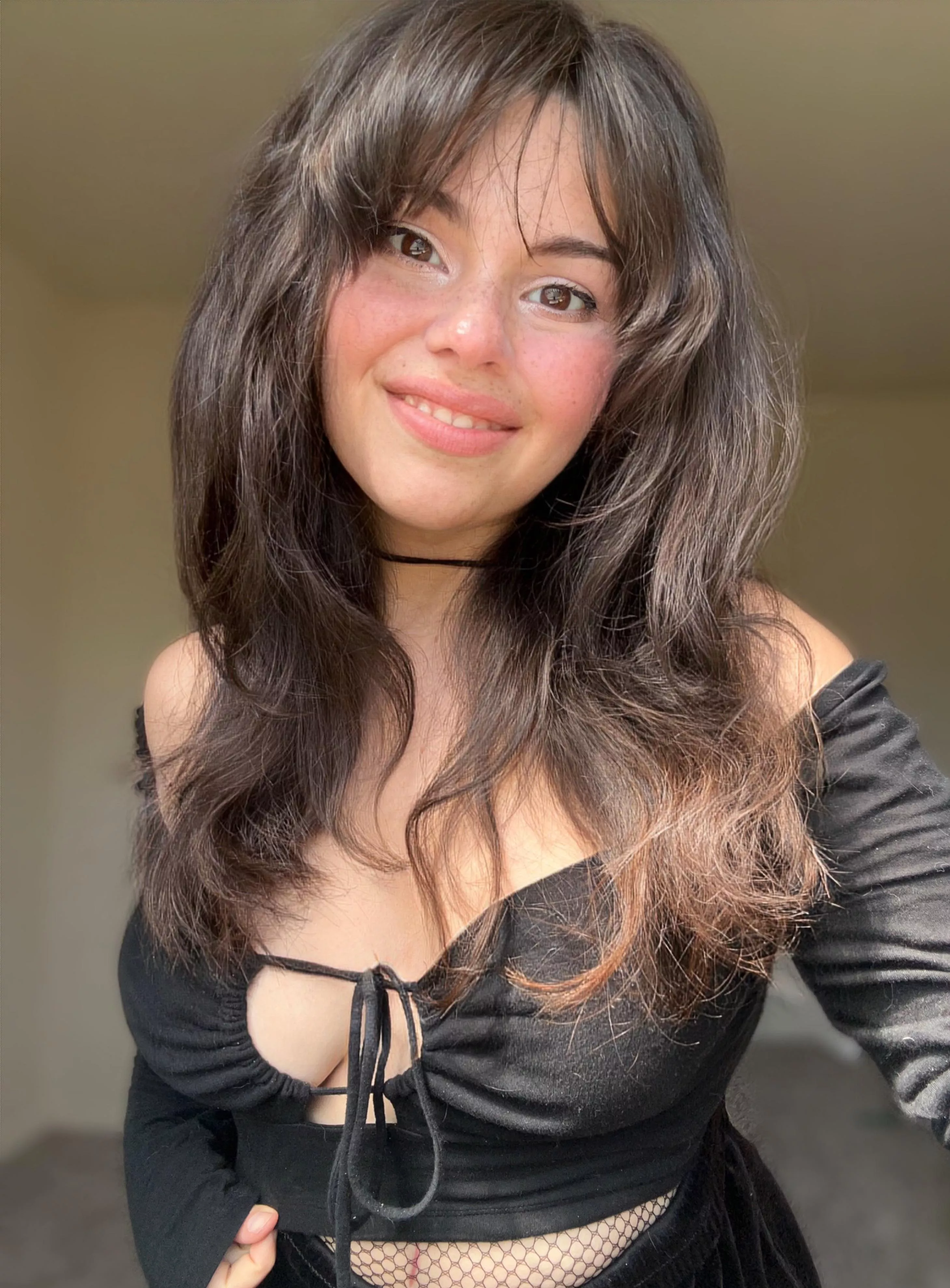 I don’t think I could wear a bra with this top even if I wanted to… (I don’t want to)  posted by mollyzedolly