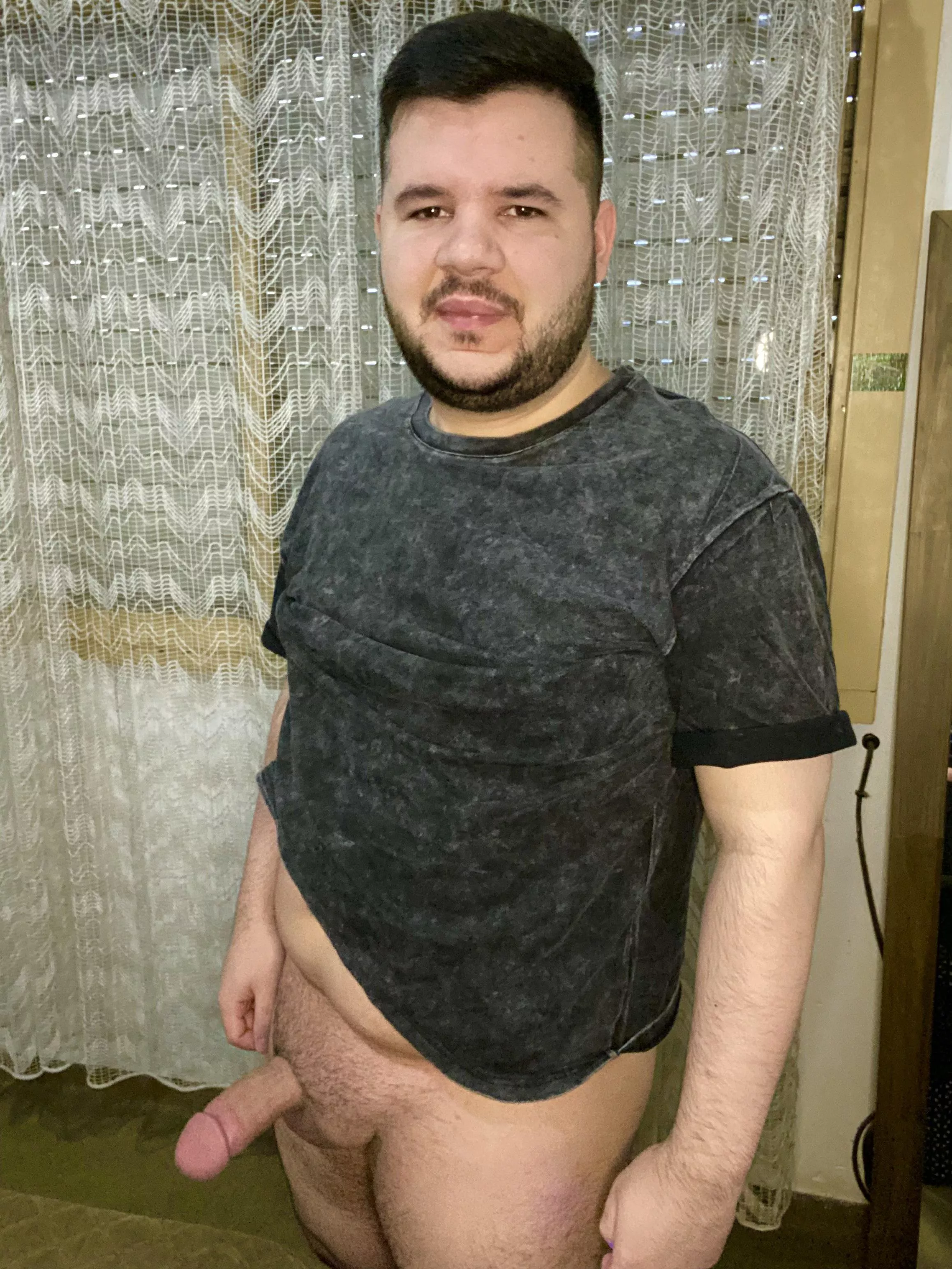 In need for a mouth, can you help me?  posted by Tobynaughtyboy