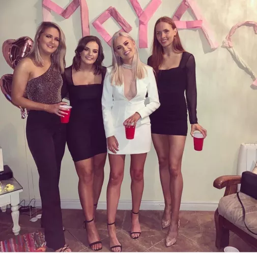 Left to right [4]  by bobbyvsvs