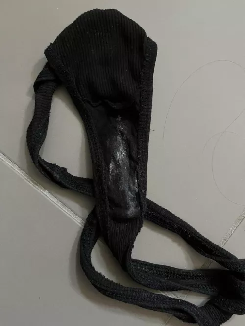 My work panties today, I was very horny so much pussy stuffing happened by sexypresley