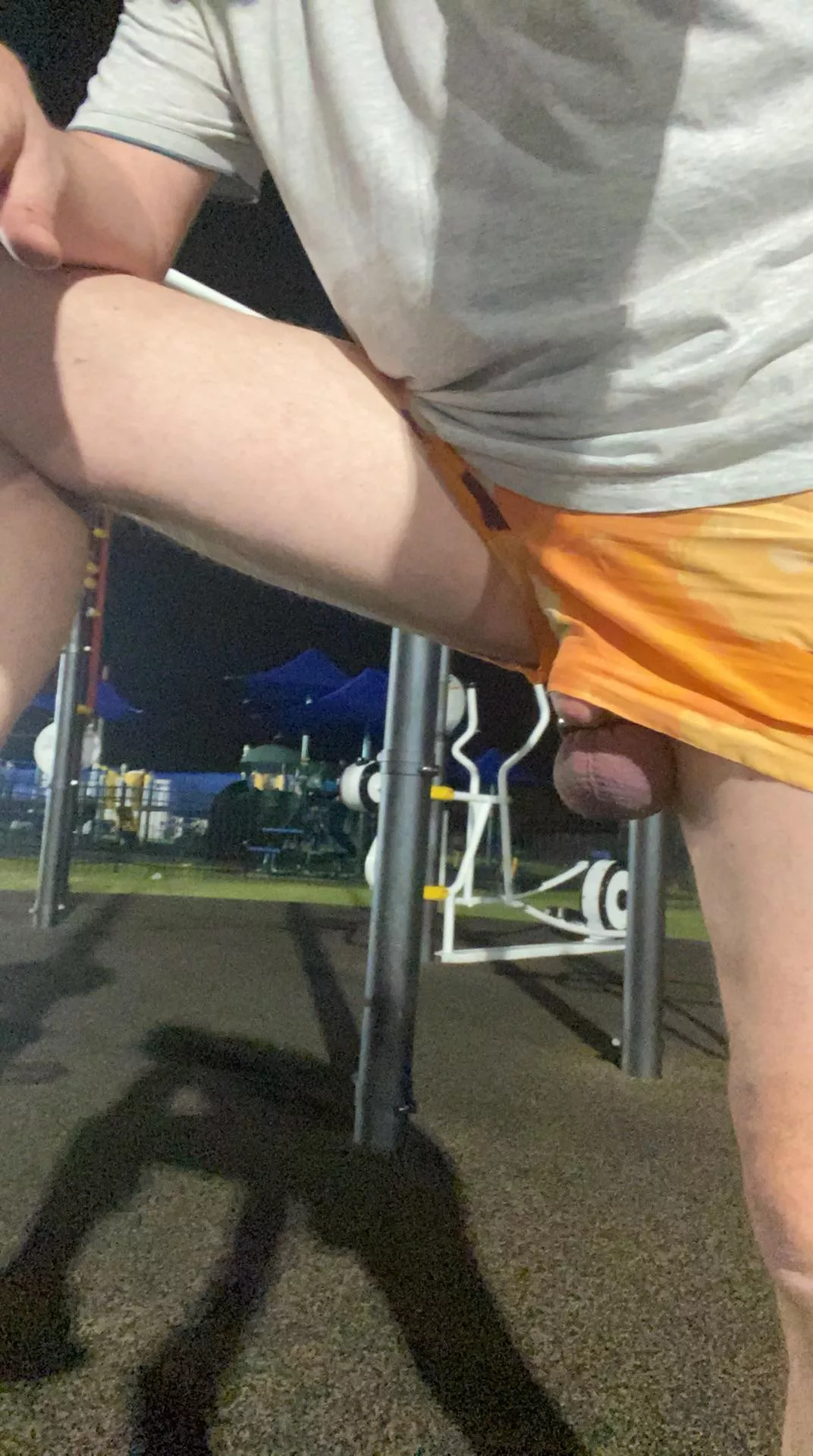 Stopping for a stretch on my morning walk. posted by 504stretcher