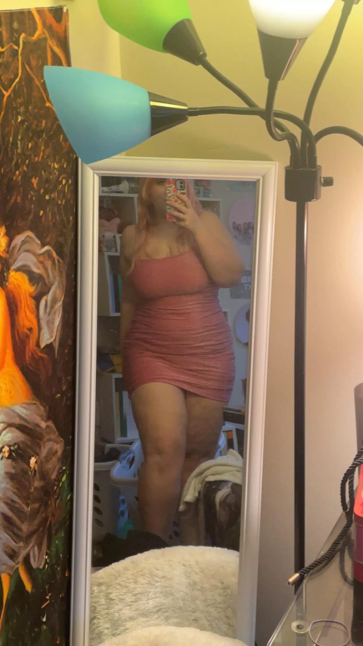 The way it grips my body is so nice 🤤 posted by plushkinz