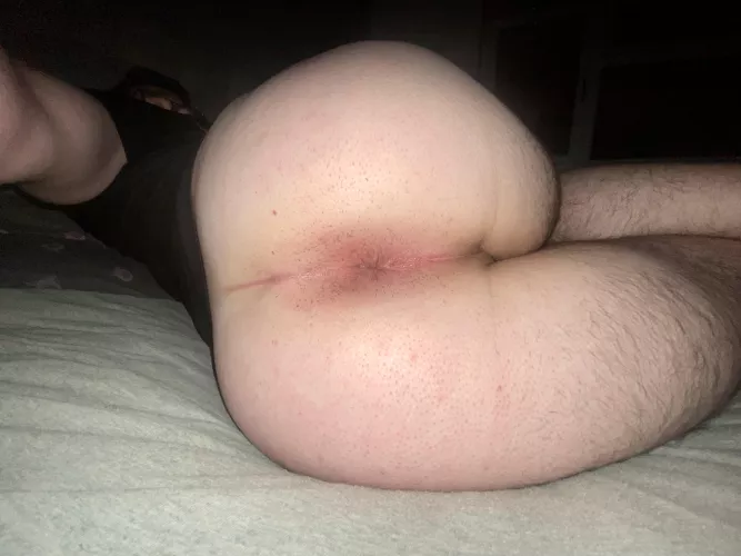 [23] Please fuck me by UkGuy006