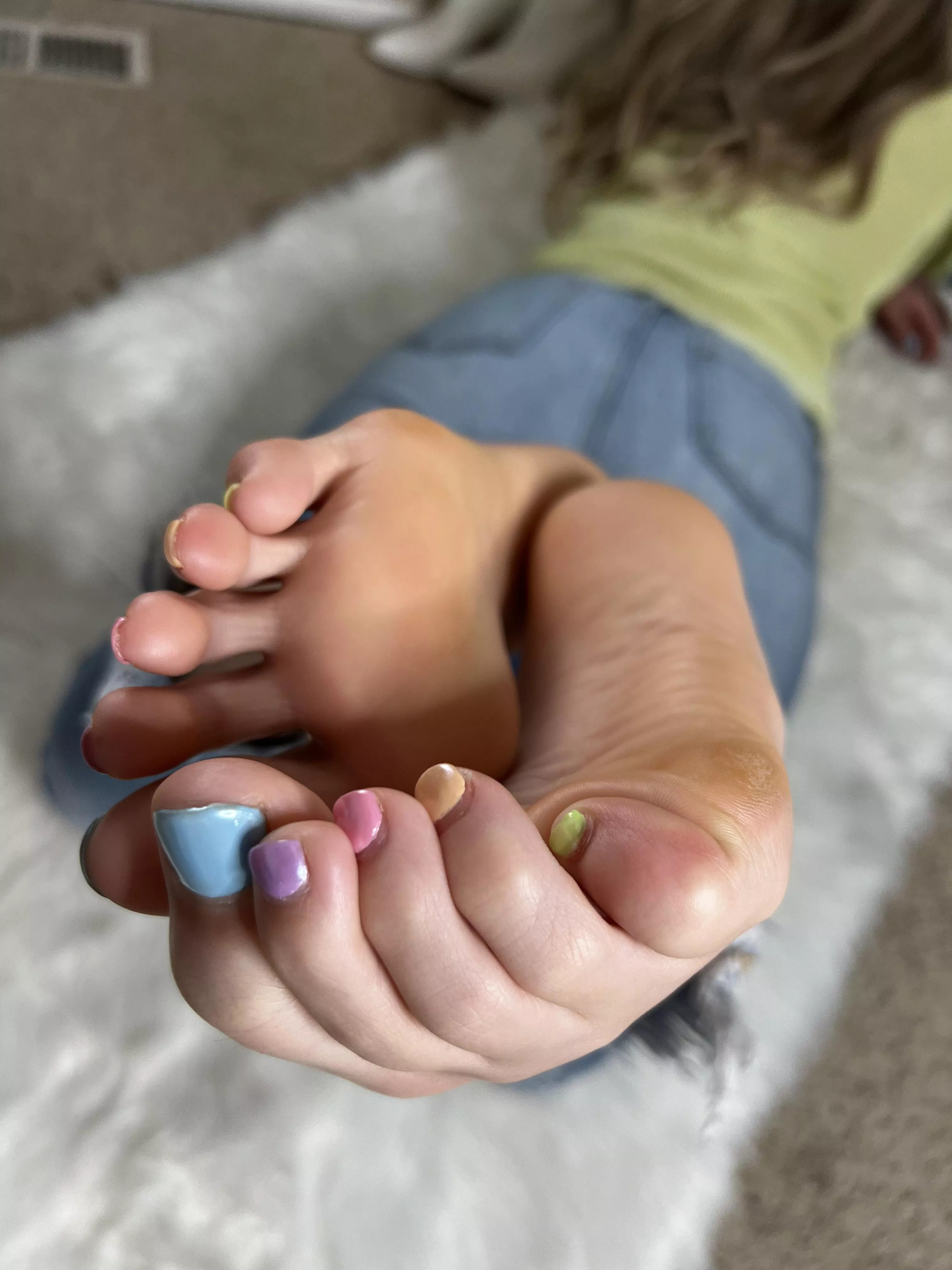 A closer look at the top and bottom of my toes!  posted by ToetallyNatalie