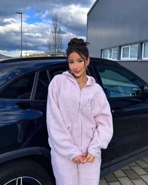 Alena Yildiz ... by BusyFlower9