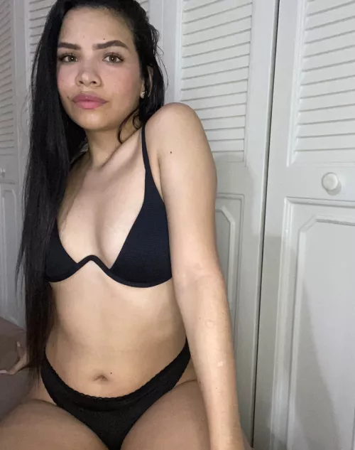 Alexa Venus (@alexavenus) [onlyfans] by latinadorable