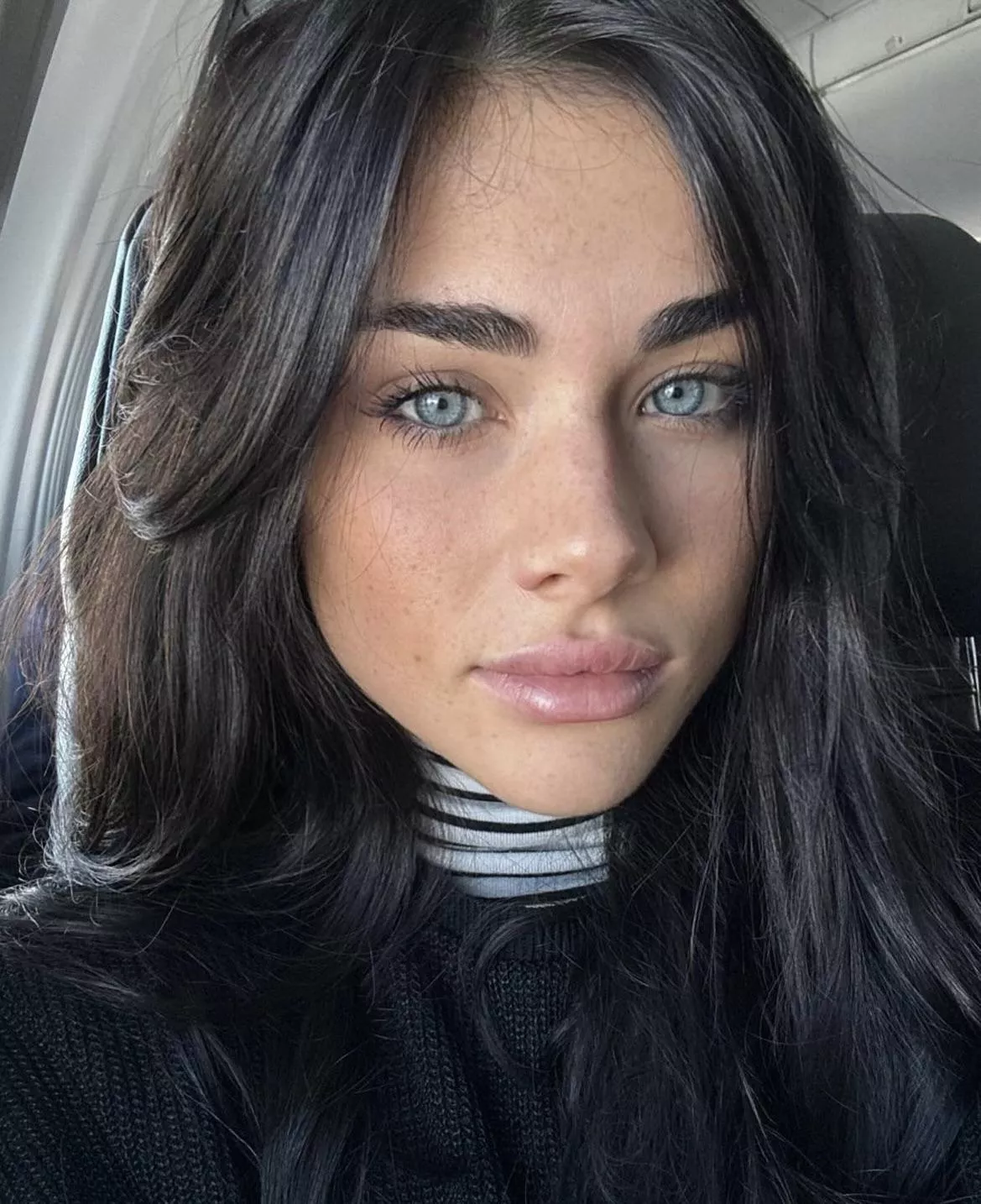 Ariel Serra posted by Frankg145