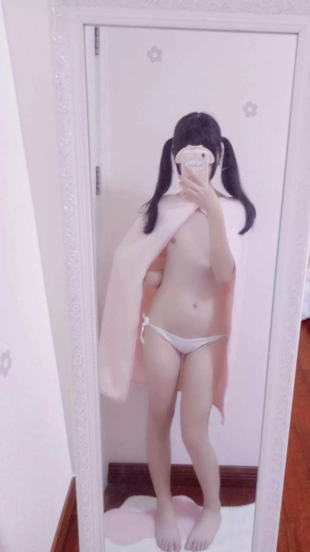 Do you like me🙈🌹 posted by alina2027