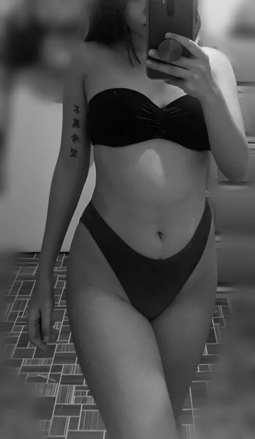 [f] bikini szn 💦 by jujubearrrr_